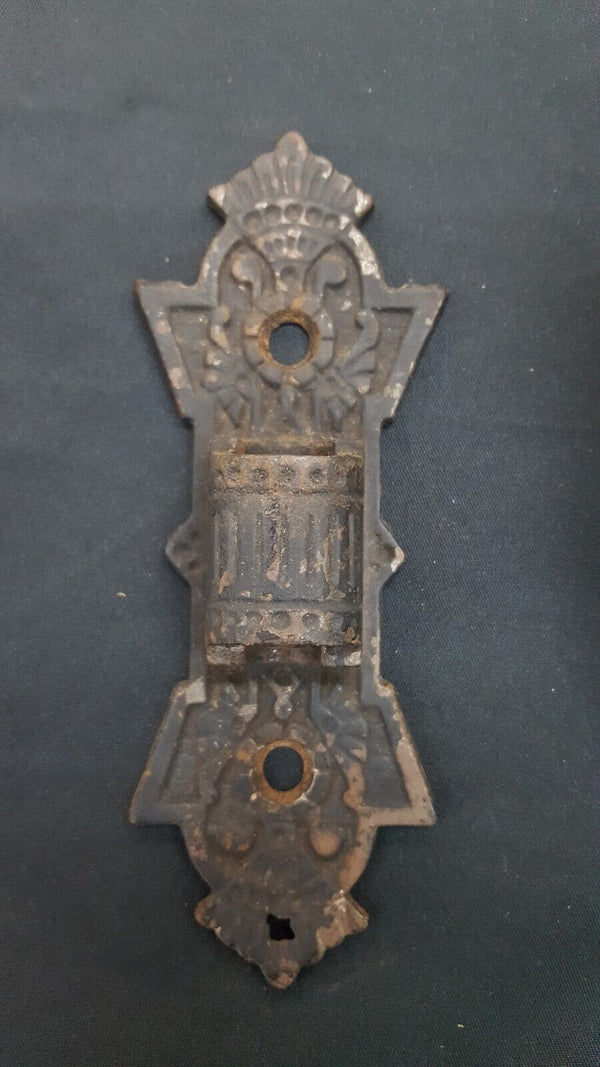 Victorian Ornate Cast Iron Double Oil Lamp Sconce with Wall Bracket