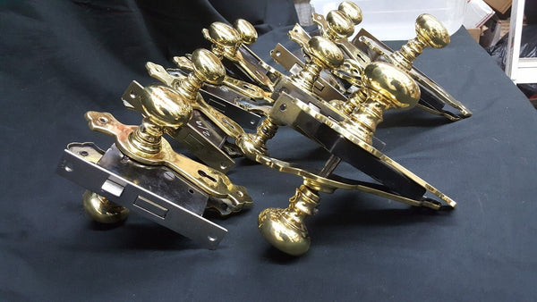 Set of 9 Art Deco Lock Sets w/ Knobs Backplates & Keys 3 3/4" x 3 1/4" GS00729
