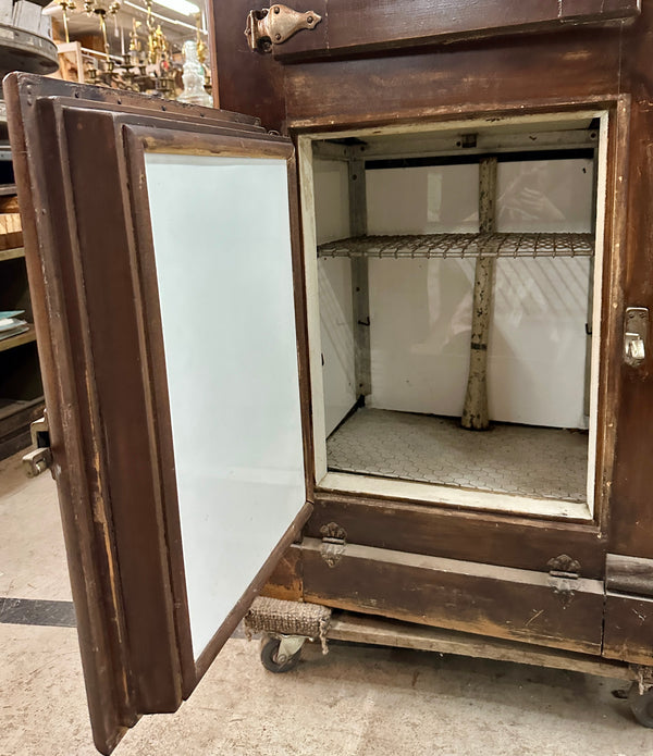 Early 1900s Banta Refrigerator Co. 2-Door Oak Ice Box GA20806