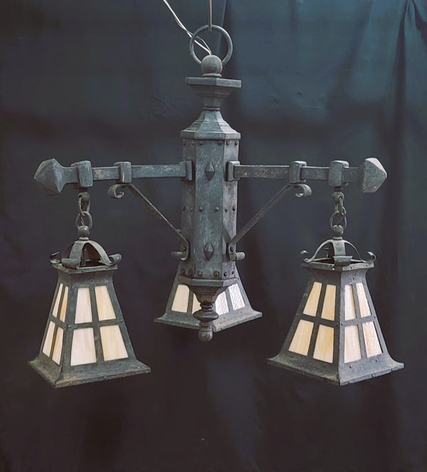 Gothic 3 Light Iron Chandelier w/ Matching Pendant Light 35" x 31" GS00952