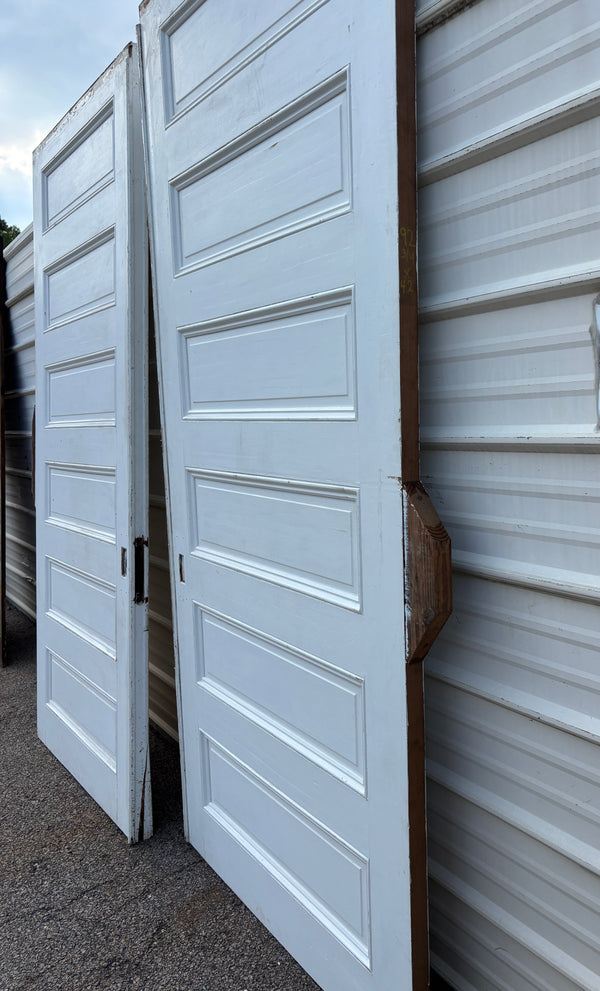 Pair of Sliding Pocket Doors GA21501