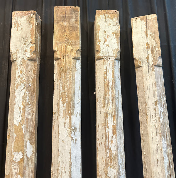 Set of 4 Wooden Porch Columns GA20581