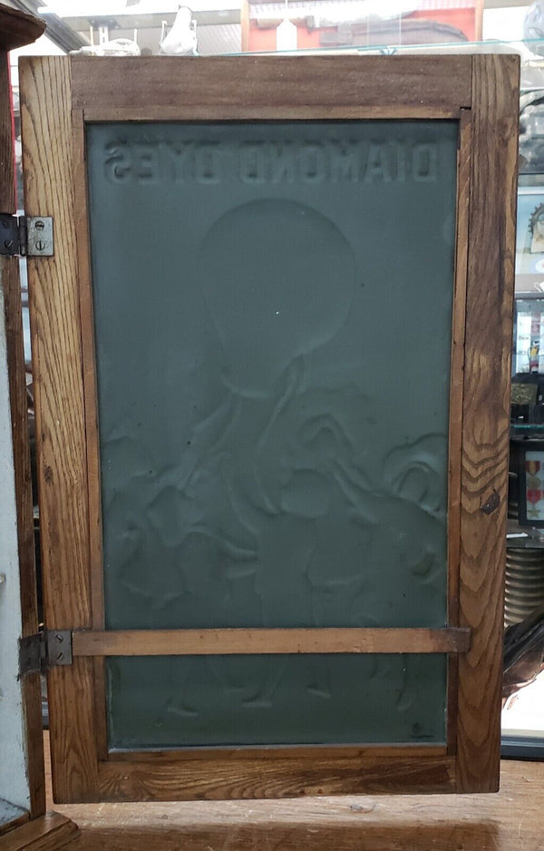 1800's Historic Wells & Richardson Co. of Vermont Diamond Dyes Cabinet GS00703