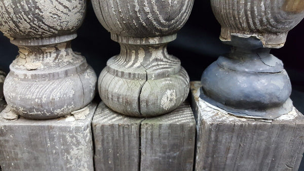 Architectural Salvage 4 Wooden Spindles Balusters 3 Collar Design