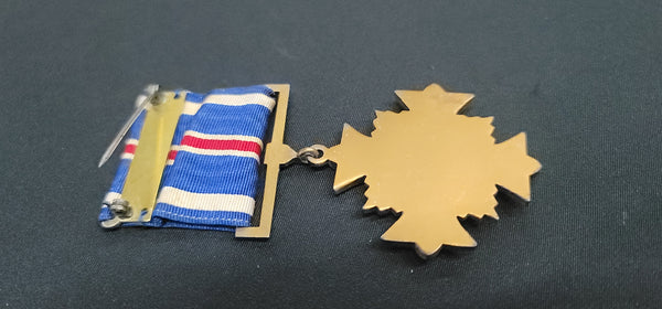 WWII Army Air Corp Distinguished Flying Cross Service Medal GS00936