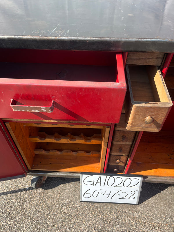 Vintage Unique Metal Rolling Liquor/Bar Cabinet