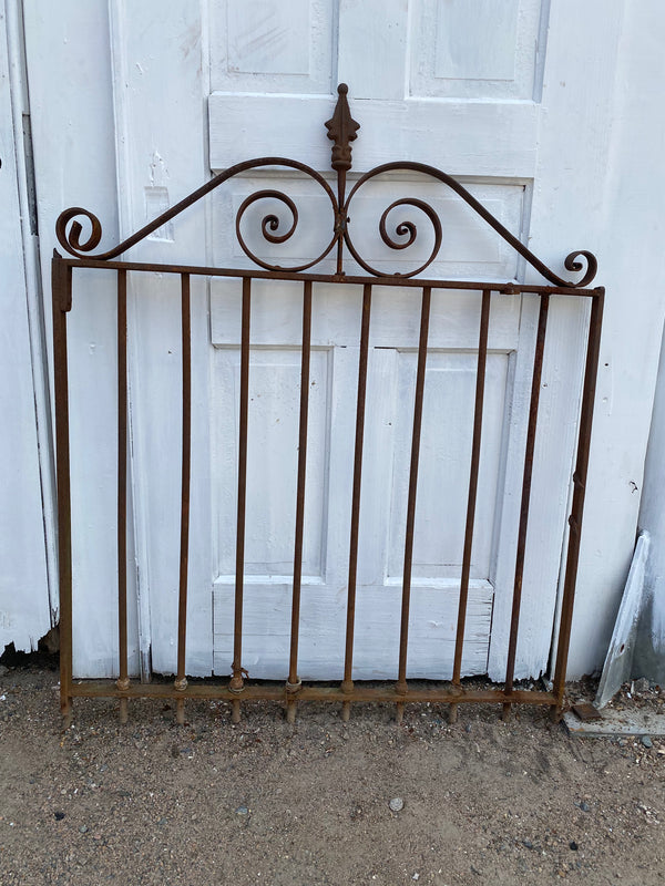 Antique Iron Gate GS20206 - 35 1/4" wide x 42 3/4" tall