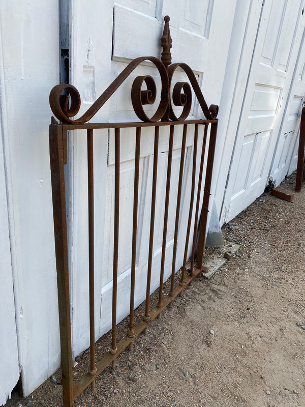 Antique Iron Gate GS20206 - 35 1/4" wide x 42 3/4" tall