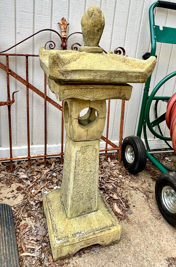 Outdoor Concrete Japanese Lantern GA20170