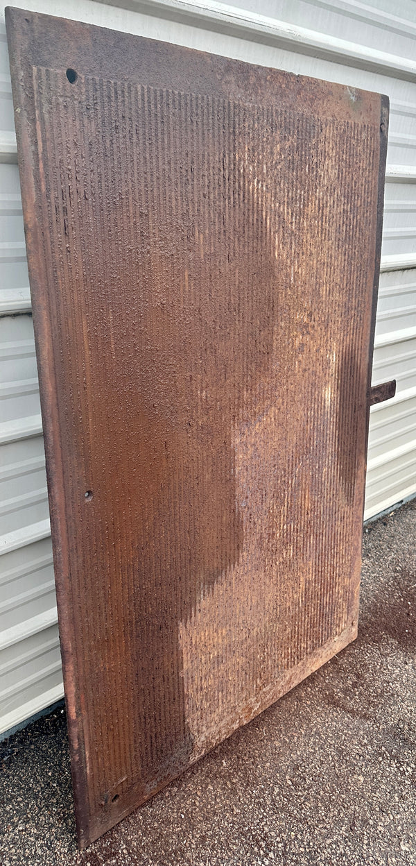 Cast Iron Upper Porch/Stairwell Tread w/ 3-Sided Overhang GA20578