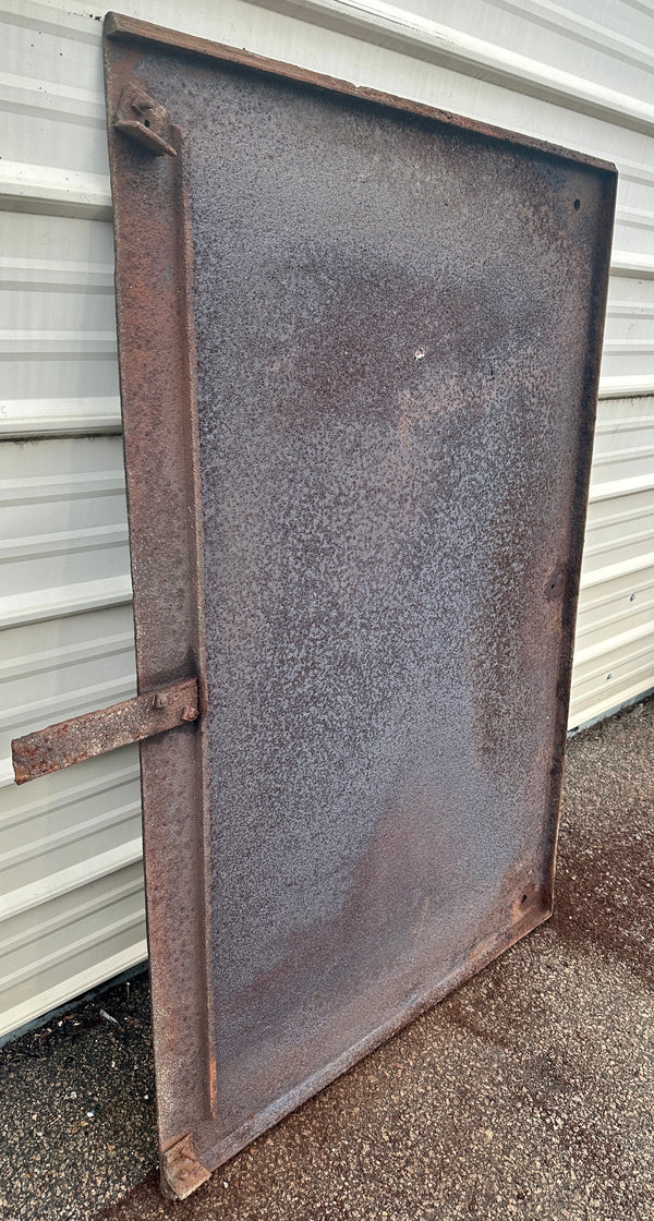 Cast Iron Upper Porch/Stairwell Tread w/ 3-Sided Overhang GA20578