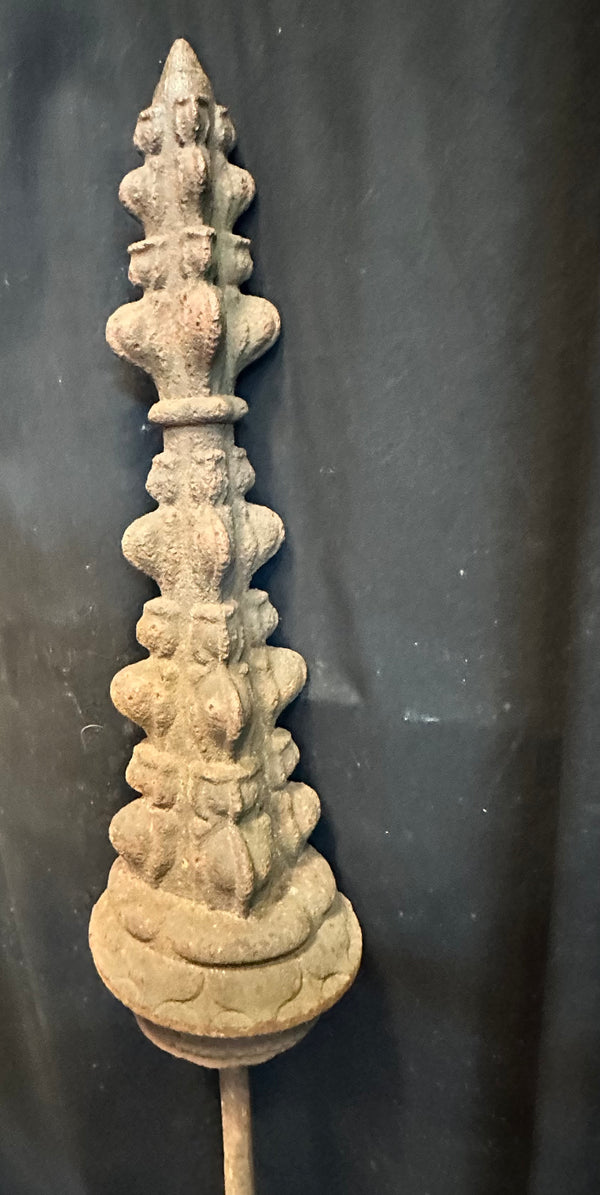 Late 1800s Cast Iron Gotham Style Finial Post GA20189
