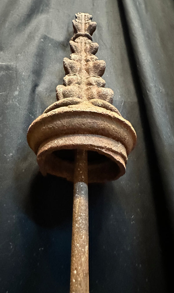 Late 1800s Cast Iron Gotham Style Finial Post GA20189