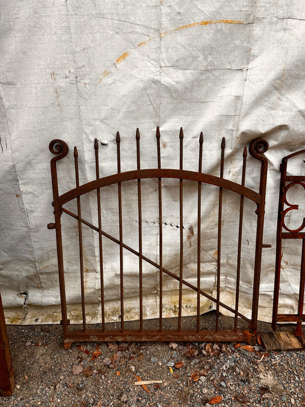 WROUGHT IRON SHORT FENCE GATE GA11008