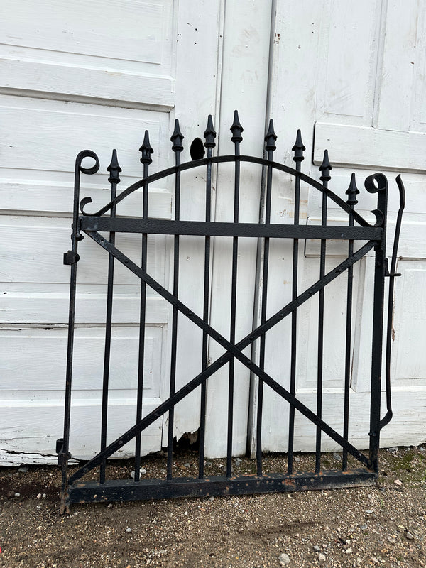 Antique Gothic Style Garden Gate GA20246