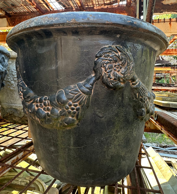 Painted Outdoor Flower Pot GA20268