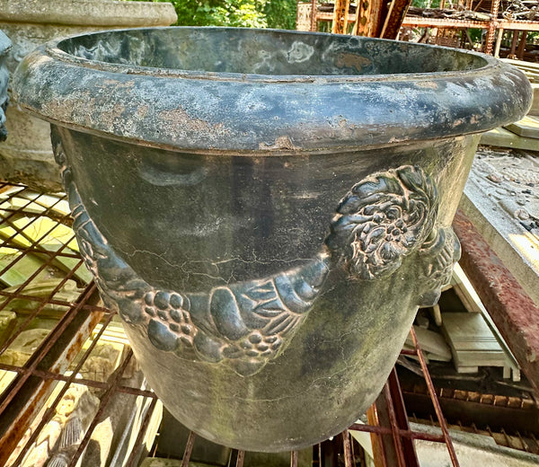 Painted Outdoor Flower Pot GA20268