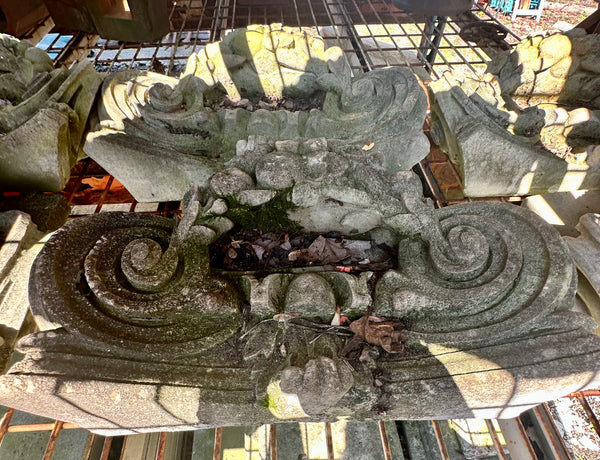 Concrete Ionic Garden Decorations GA20269