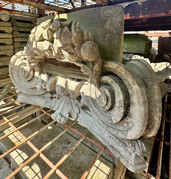 Concrete Ionic Garden Decorations GA20269