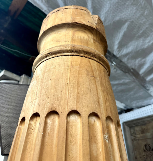 Fluted Pine Wood Column GA20272