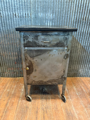 1930s Refurbished Side Table w/ Stained Ebony Wood Top GS6032