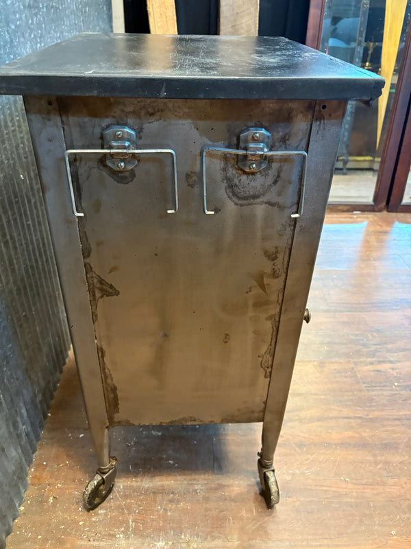 1930s Refurbished Side Table w/ Stained Ebony Wood Top GS6032