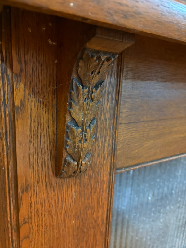 Solid Oak Mantel w/ Beveled Mirror & Oak Appliques GS6044