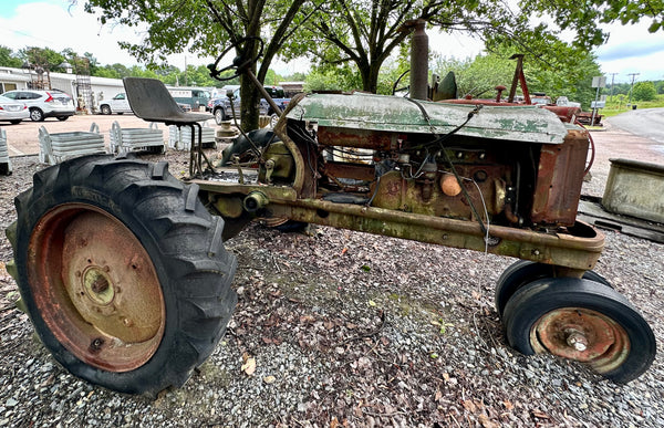 Antique Oliver Tractor - For Parts GA20130