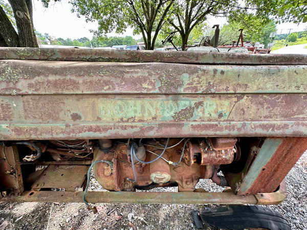 Antique John Deere Tractor - For Parts GA20131