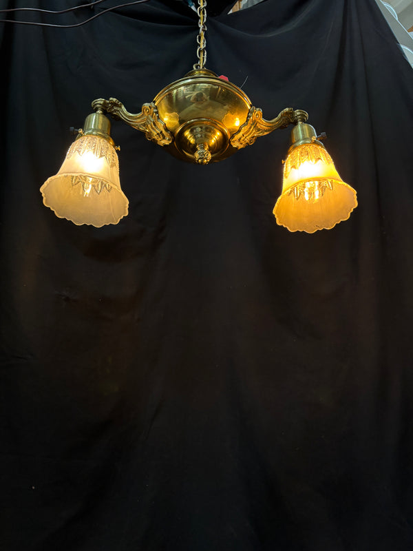 ART DECO DUAL-HANGING LIGHT FIXTURE WITH SHADES GA10016