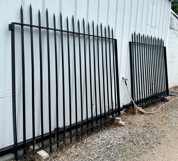 Painted Iron Driveway Gate Pair w/ Spear Top Finials GA20155