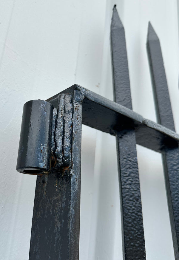 Painted Iron Driveway Gate Pair w/ Spear Top Finials GA20155