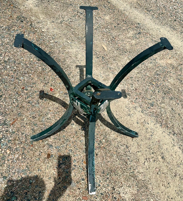 Outdoor Patio Cast Aluminum Table Bases w/ Coriander Table Tops GA20167