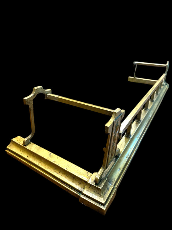 Antique Brass Fireplace Fender GA20117
