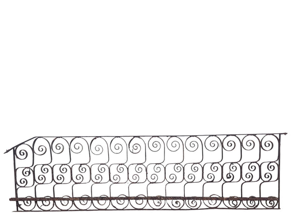 34 Ft of Antique Wrought Iron Fencing GA21040