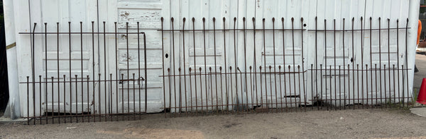 78 Feet of Iron Fencing GA21357