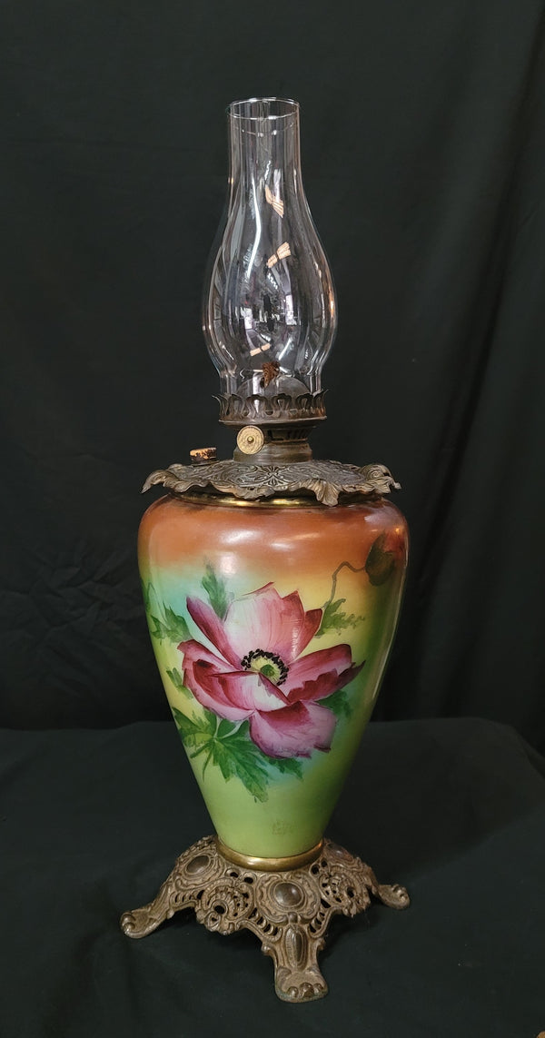 Vintage Ornate Floral Oil Lamp w/ Brass Canopy & Chimney GS00620