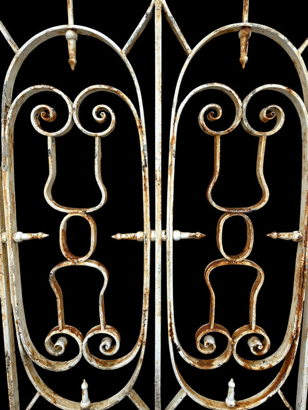 102 Ft of Antique White Garden Gate Fence Panels GA20883