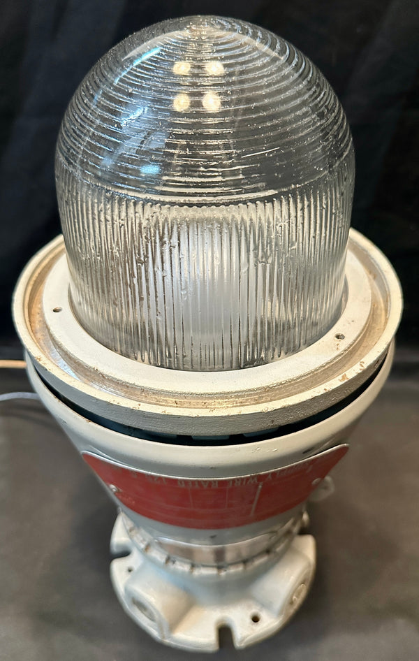 Set of 4 Appleton Electric A-51 Vented Explosion Proof Light Fixtures GA21024