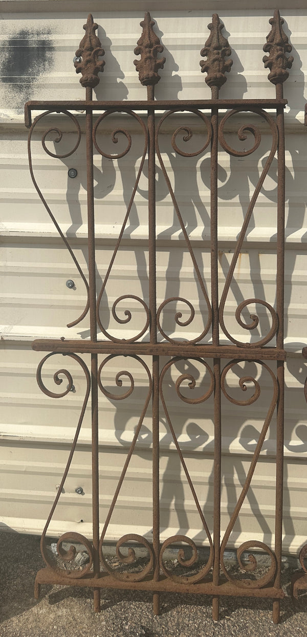 22 Ft of Antique Wrought Iron Fencing GA20809