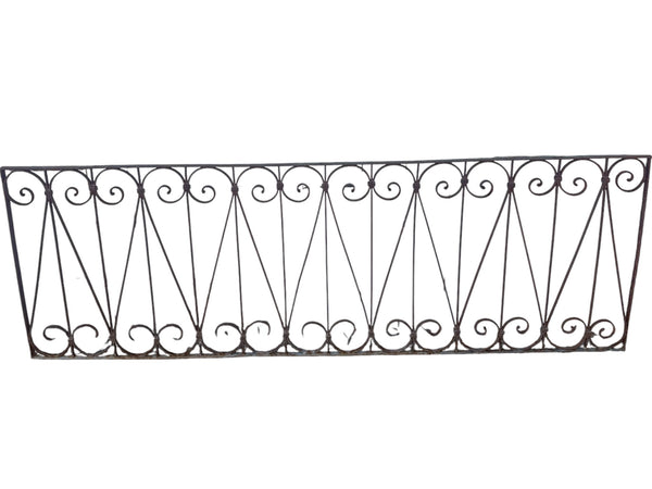 6.5 feet of antique iron fencing GA21095