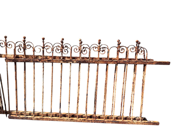 30 Ft of Antique Wrought Iron Fencing GA21033