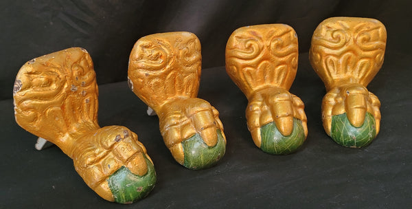 Set of 4 Painted Cast Iron Bathtub or Furniture Claw Feet GS00786