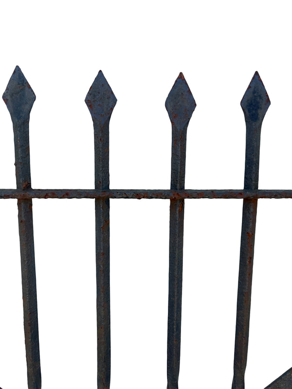 40 inches of antique wrought iron fencing GA21101