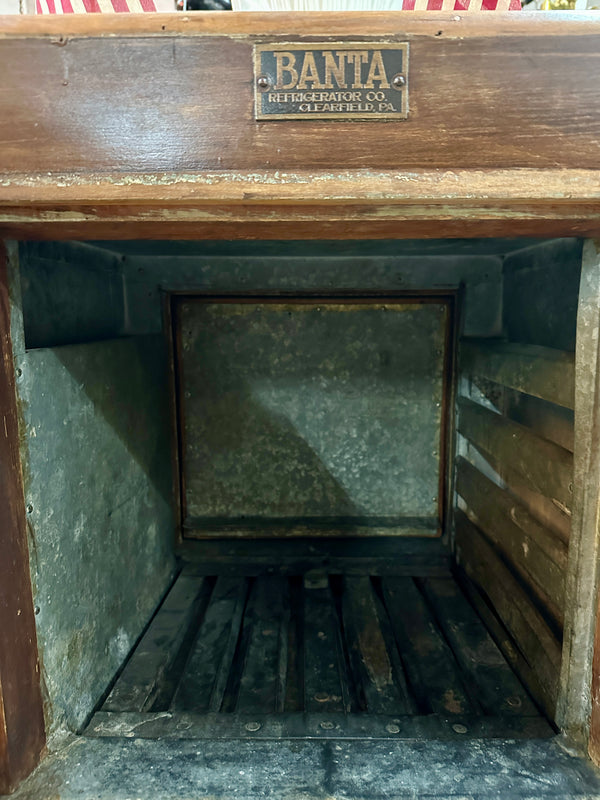 Early 1900s Banta Refrigerator Co. 2-Door Oak Ice Box GA20806
