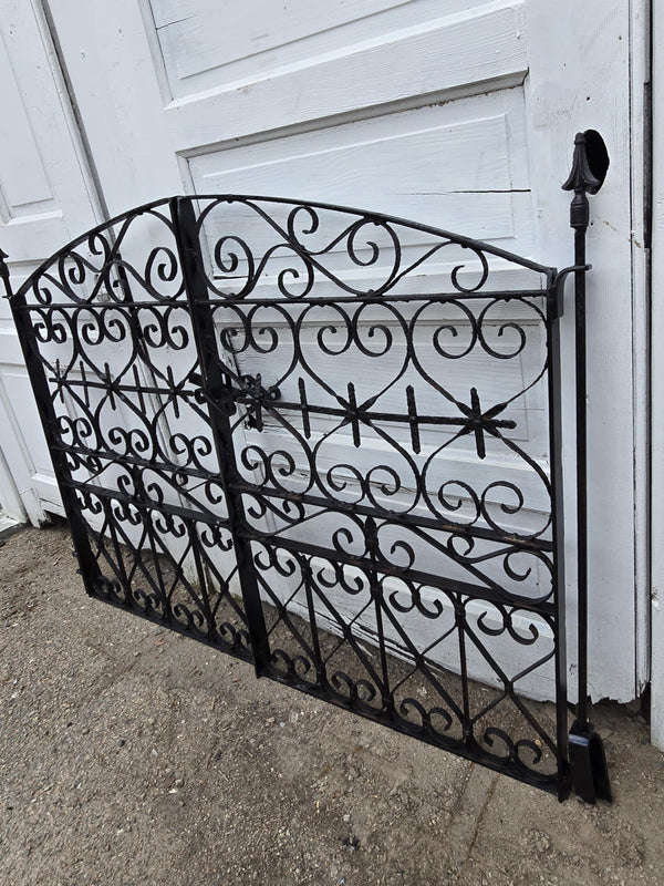Pair of Arched Antique Iron Garden Gates w/ Latch GAM0459