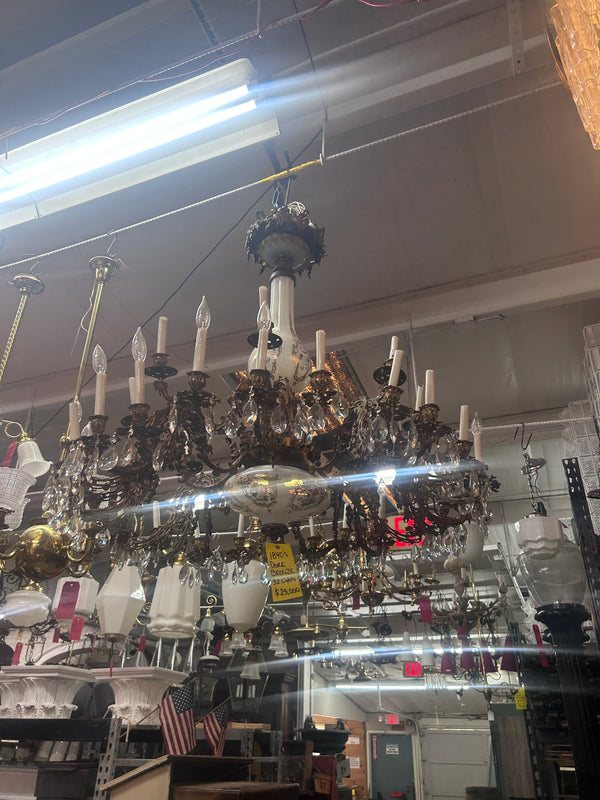 Victorian Bronze and Glass 32 Light Ornate Chandelier GS011023