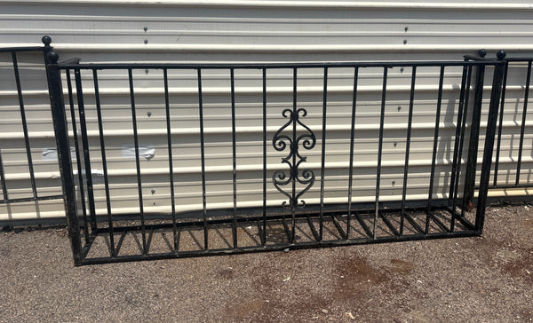 19 Feet of Iron Fence Panels GA21323
