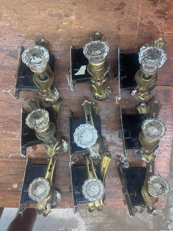Set of 18 Art Deco Mortise Lock Crystal Knobs GS010985