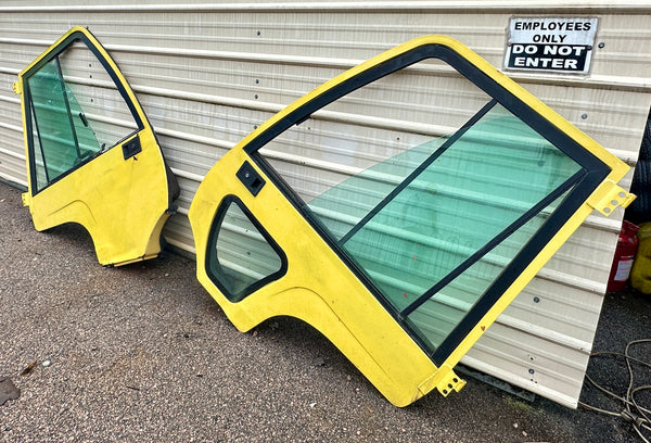 Hyster Forklift Left & Right Side Door Pair GA20431